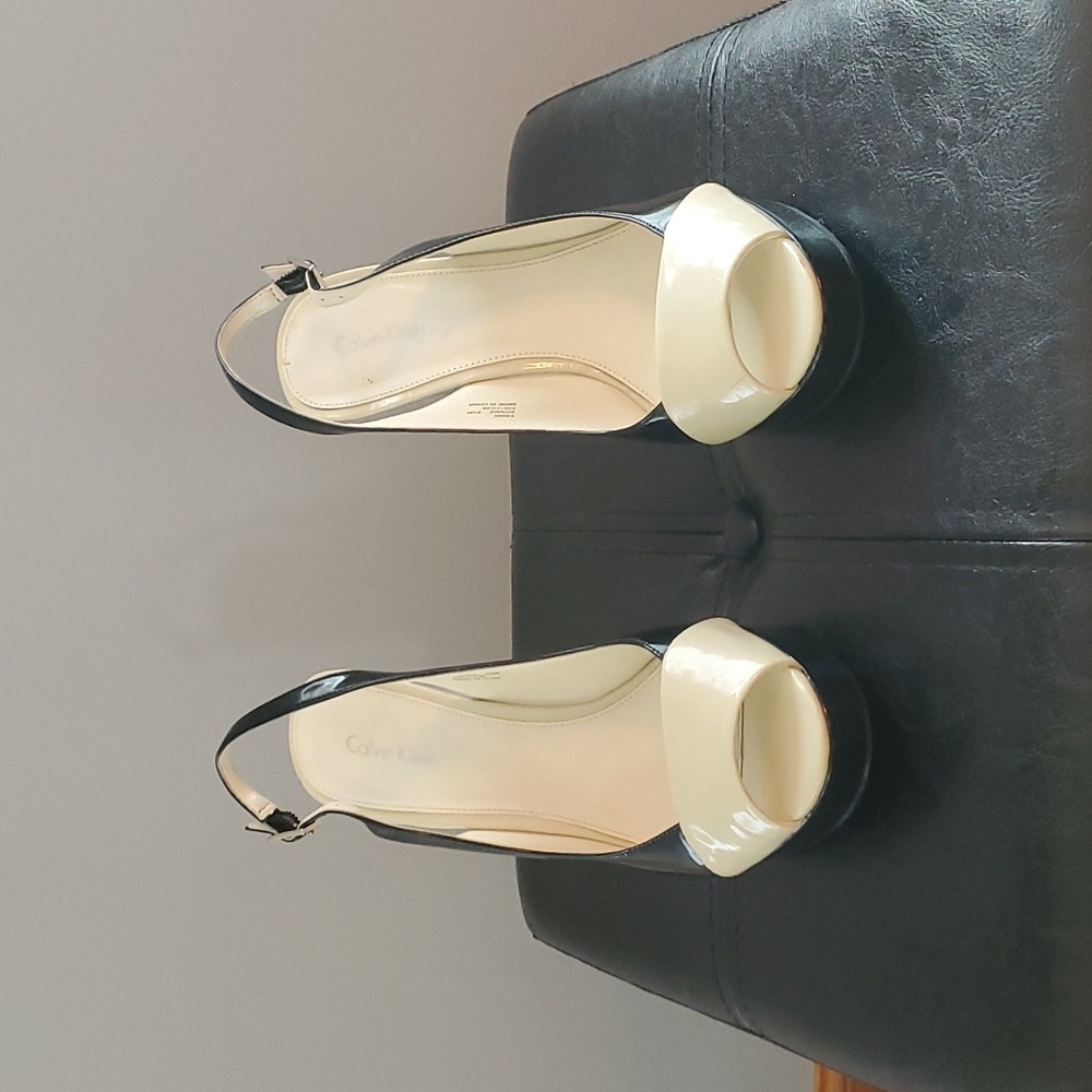 Calvin Klein Colorblock Wedge - Picture 3 of 7